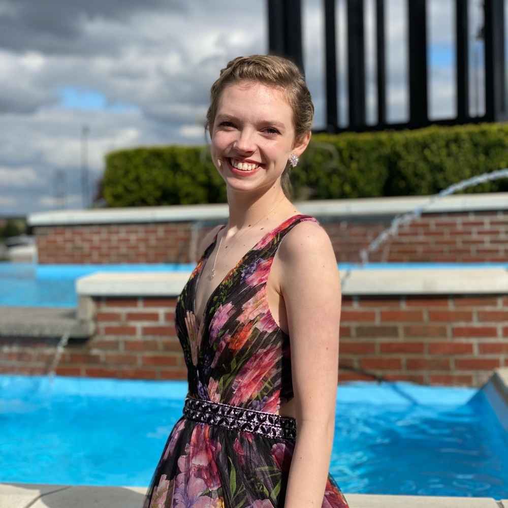 Meet your Posher, Amelia